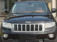 Gebraucht Jeep Grand Cherokee Overland 271 PS (199 kW) 2011 Brilliant black crystal pearl SUV