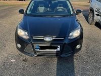 Gebraucht Ford Focus 125 PS (91 kW) 2014 Schwarz Coupé