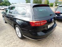 Gebraucht VW Passat Highline 150 PS (110 kW) 2016 Schwarz metallic Kombi
