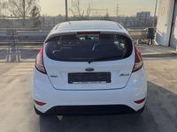 Gebraucht Ford Fiesta 101 PS (74 kW) 2017 Weiß Limousine