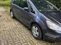 Gebraucht Ford S-MAX 203 PS (149 kW) 2010 Schwarz Van / Kleinbus