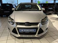 Gebraucht Ford Focus Champions Edition 150 PS (110 kW) 2012 Silber Kombi
