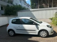 Gebraucht Renault Twingo Expression 75 PS (55 kW) 2014 Weiß Kleinwagen