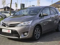 Gebraucht Toyota Verso Comfort 111 PS (81 kW) 2014 Grau Van / Kleinbus