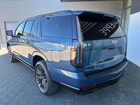 Neu Cadillac Escalade 426 PS (313 kW) 2026 Deep sea blue met. SUV
