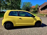 Gebraucht Skoda Citigo Active 60 PS (44 kW) 2012 Sunflowergelb Kleinwagen