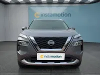 Neu Nissan X-Trail Tekna 163 PS (119 kW) 2025 Grau SUV