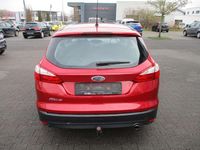 Gebraucht Ford Focus 150 PS (110 kW) 2011 Rot Kombi