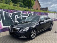 Gebraucht Mercedes E220 170 PS (125 kW) 2009 Schwarz Limousine
