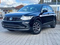 Gebraucht VW Tiguan 150 PS (110 kW) 2024 Schwarz SUV