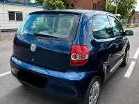 Gebraucht VW Fox 54 PS (39 kW) 2008 Blau Kleinwagen