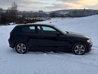 Gebraucht BMW 118 143 PS (105 kW) 2009 Schwarz Kleinwagen
