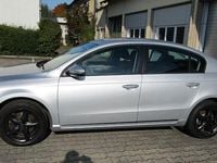 Gebraucht VW Passat Trendline 122 PS (89 kW) 2012 Silber Limousine