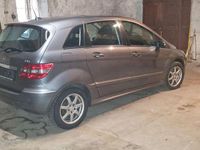 Gebraucht Mercedes B200 Edition 140 PS (102 kW) 2008 Silber Van / Kleinbus