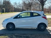 Gebraucht Ford Ka Titanium 69 PS (50 kW) 2013 Weiß Kleinwagen