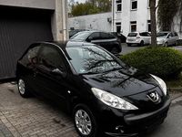 Gebraucht Peugeot 206+ 75 PS (55 kW) 2010 Schwarz Kleinwagen