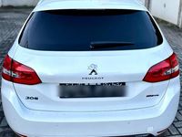 Gebraucht Peugeot 308 Allure Top 131 PS (96 kW) 2017 Weiß Kombi