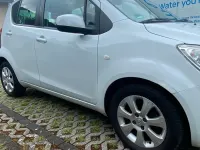 Gebraucht Opel Agila 65 PS (47 kW) 2010 Weiß Kleinwagen