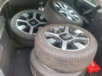 Gebraucht Citroën C4 Feel 99 PS (72 kW) 2016 Gelb Limousine