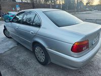 Gebraucht BMW 520 170 PS (125 kW) 2001 Silber Limousine