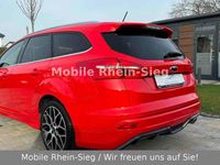 Gebraucht Ford Focus Sport 150 PS (110 kW) 2017 Rot Kombi