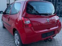 Gebraucht Renault Twingo 58 PS (42 kW) 2010 Rot Kleinwagen