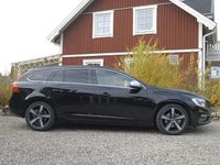 Gebraucht Volvo V60 R-Design 190 PS (139 kW) 2016 Schwarz Kombi