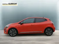 Gebraucht Renault Clio V Techno 94 PS (69 kW) 2025 Valenciaorange metallic Limousine