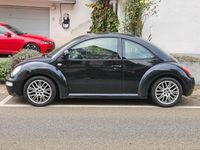 Gebraucht VW New Beetle 115 PS (84 kW) 2000 Schwarz Kleinwagen