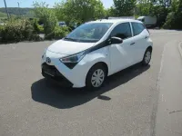 Gebraucht Toyota Aygo 72 PS (52 kW) 2022 Weiß Kleinwagen