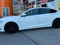 Gebraucht Opel Insignia Dynamic 165 PS (121 kW) 2018 Weiß Limousine