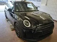 Gebraucht Mini ONE Classic 102 PS (75 kW) 2022 Schwarz Kleinwagen