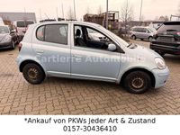 Gebraucht Toyota Yaris 75 PS (55 kW) 2004 Blau Kleinwagen