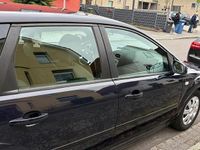 Usata Ford Focus 100 CV (73 kW) 2007 Blu Station wagon