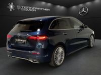 Gebraucht Mercedes B200 AMG 163 PS (119 kW) 2023 Blau Van / Kleinbus