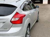 Gebraucht Ford Focus SYNC Edition 125 PS (91 kW) 2014 Silber Limousine