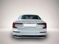 Gebraucht Volvo S60 Ultimate 250 PS (183 kW) 2023 Manufacturer Limousine