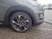 Gebraucht Hyundai Tucson Premium 177 PS (130 kW) 2019 Olivine grey / mic SUV