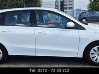 Gebraucht Mercedes B160 109 PS (80 kW) 2020 Weiß Van / Kleinbus