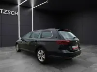 Gebraucht VW Passat Business 240 PS (176 kW) 2022 Deep black perleffekt Kombi