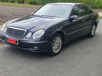 Gebraucht Mercedes E280 231 PS (169 kW) 2006 Blau Limousine
