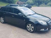 Gebraucht Opel Insignia Edition 160 PS (117 kW) 2010 Schwarz Kombi