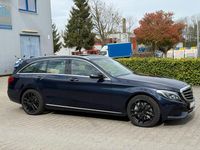 Gebraucht Mercedes C400 333 PS (244 kW) 2015 Blau Kombi