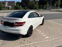 Gebraucht Mercedes CLC180 143 PS (105 kW) 2008 Weiß Kleinwagen