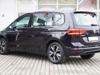 Gebraucht VW Touran 150 PS (110 kW) 2020 Mythosschwarz metallic Van / Kleinbus