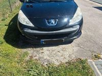 Gebraucht Peugeot 206 73 PS (53 kW) 2011 Schwarz Limousine