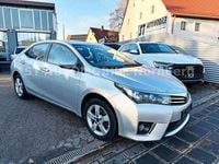 Gebraucht Toyota Corolla Life 132 PS (97 kW) 2015 Silber Limousine