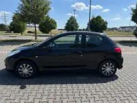 Gebraucht Peugeot 206+ Urban Move 60 PS (44 kW) 2011 Schwarz Kleinwagen