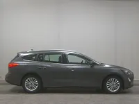 Gebraucht Ford Focus Titanium 120 PS (88 kW) 2020 Grau Kombi