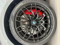 Neu BMW M4 Performance 551 PS (405 kW) 2026 Grau Coupé